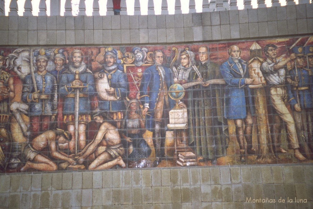 Mural en la Plaza 21 de Abril en Riobamba. Conquistadores, geógrafos...